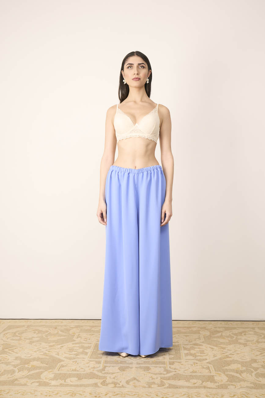 1. Pantalone Azzurro Fronte