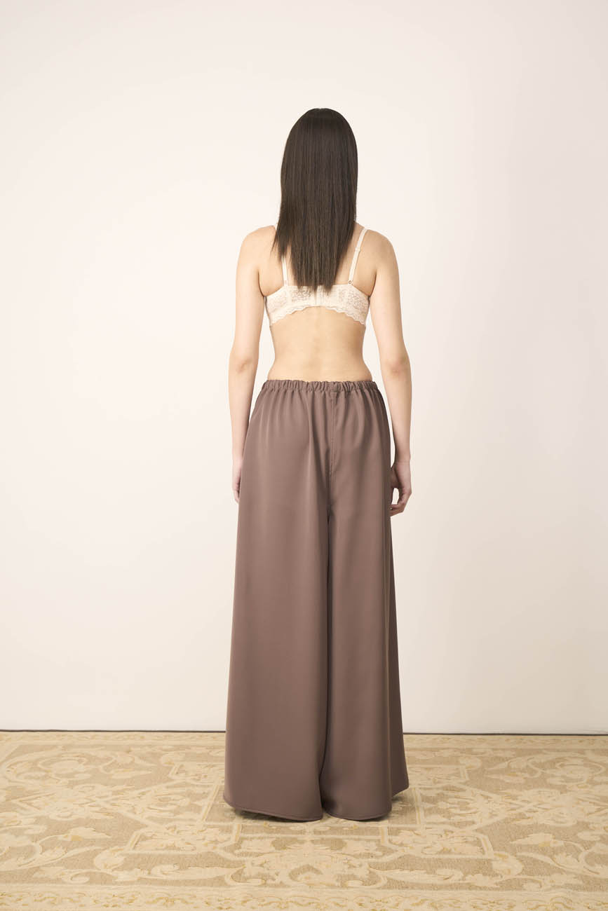2. Pantalone Moka Retro